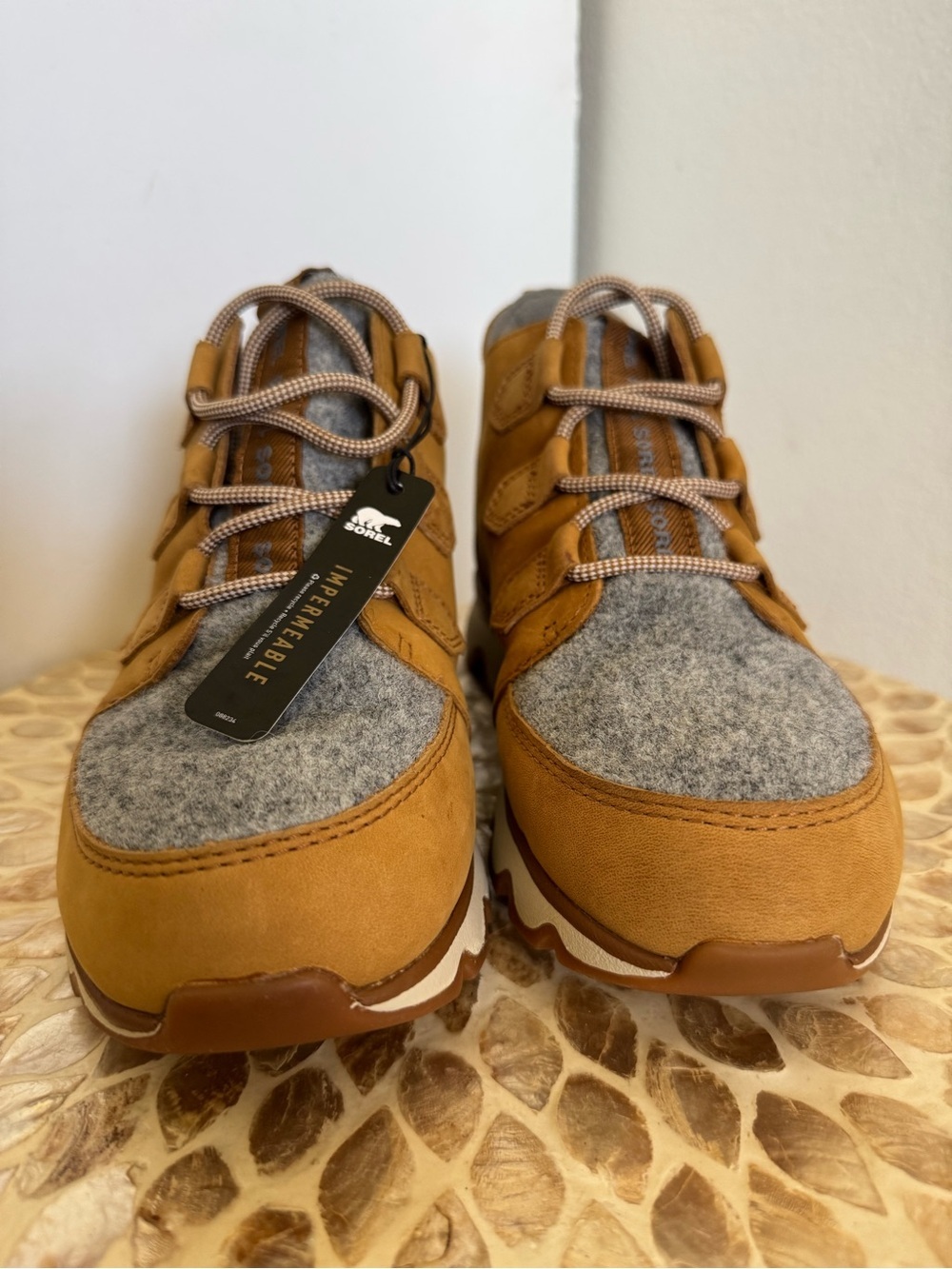 NWT Sorel Caribou Waterproof Camel Brown Sneakers size 8.5 - Picture 6 of 12